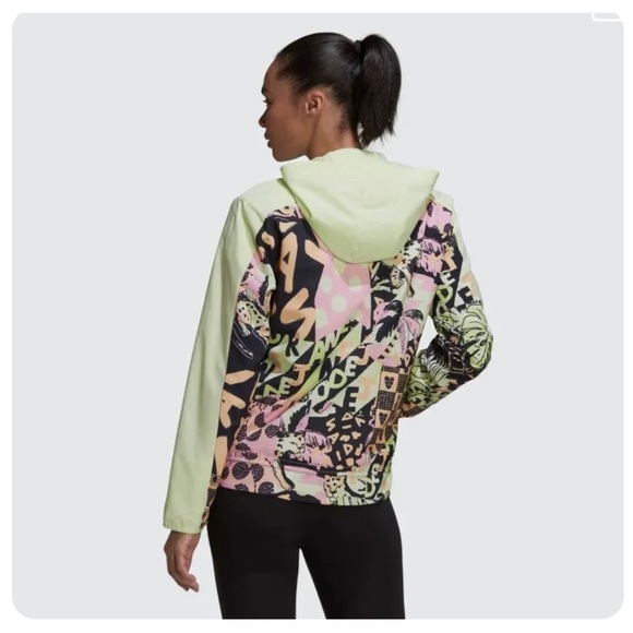 ADIDAS WOMEN FARM PRINT WINDBREAKER - Picture 2 of 4